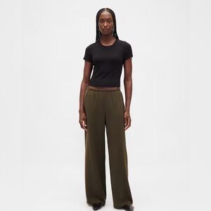NWT Gap Easy wide pant